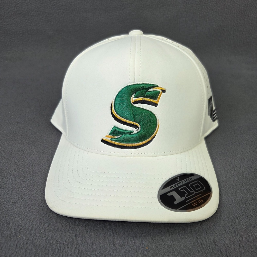 LIV Golf Stingers GC 110 Hat Flex Fit Tech Adjustable White Performance NEW